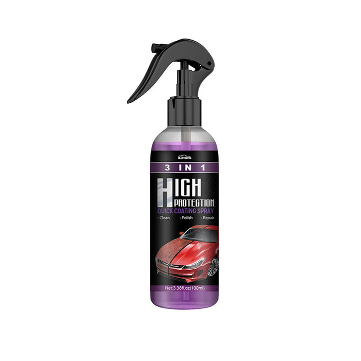 Detail view of the spray nozzle on the 3-in-1 quick coat bottle, 100ml