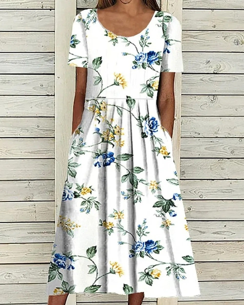 Women's Elegant Botanical Midi Dress - Crew Neck Half Sleeve
