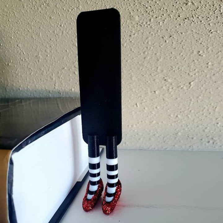 Gift-ready 3D witch bookmark, an imaginative accessory for anyone who loves fantasy and humor