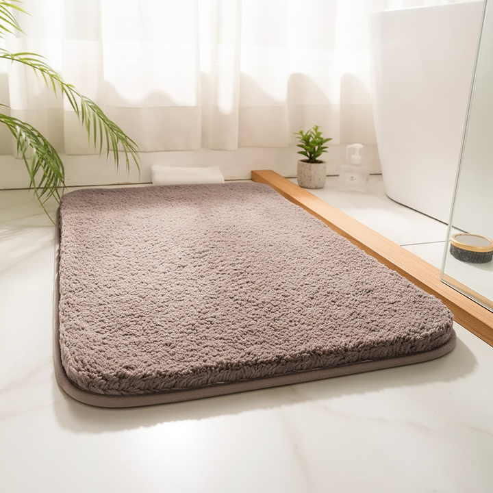 Plush Microfiber Bath Rug for Ultimate Comfort