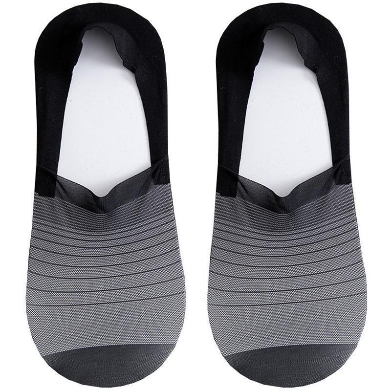 Lifestyle image of a person enjoying the comfort of no-show ice silk ankle socks during summer activities