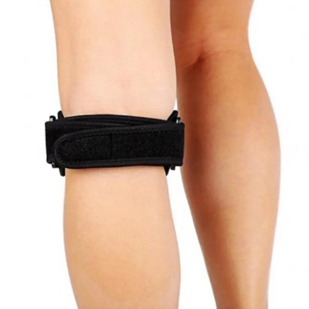 "Black adjustable patella knee strap for pain relief, providing targeted compression and support for athletes and fitness ent