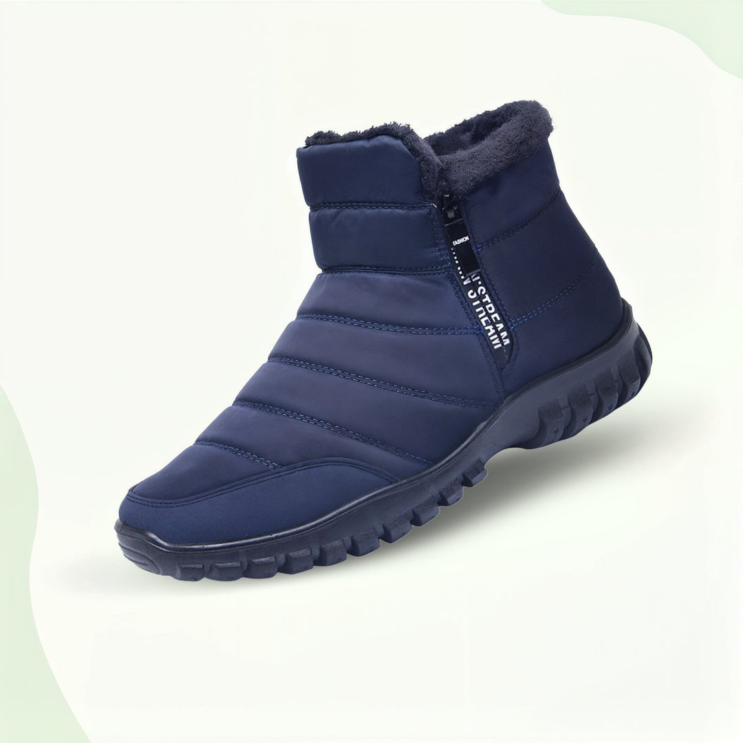 "Men's warm zipper shoes, cotton insole, black leather, water-resistant, ensures comfort and warmth in cold weather."