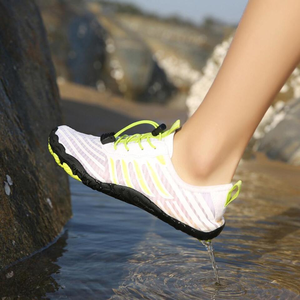 "Unisex non-slip barefoot shoes with wide toe box, flexible, breathable, ideal for hiking, yoga. Various color options."