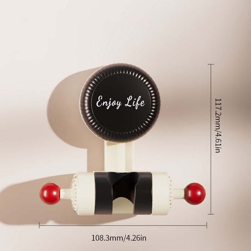 Close-up of the robust build of the adjustable suction shower holder, anti-slip design