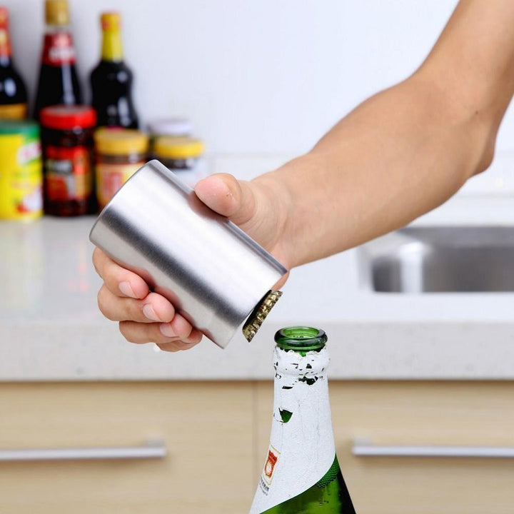Automatic magnetic beer bottle opener, stainless steel, for kitchen or bar