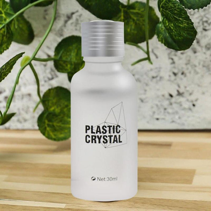 Car care plastic restorer applying a protective coating to vehicle exterior surfaces