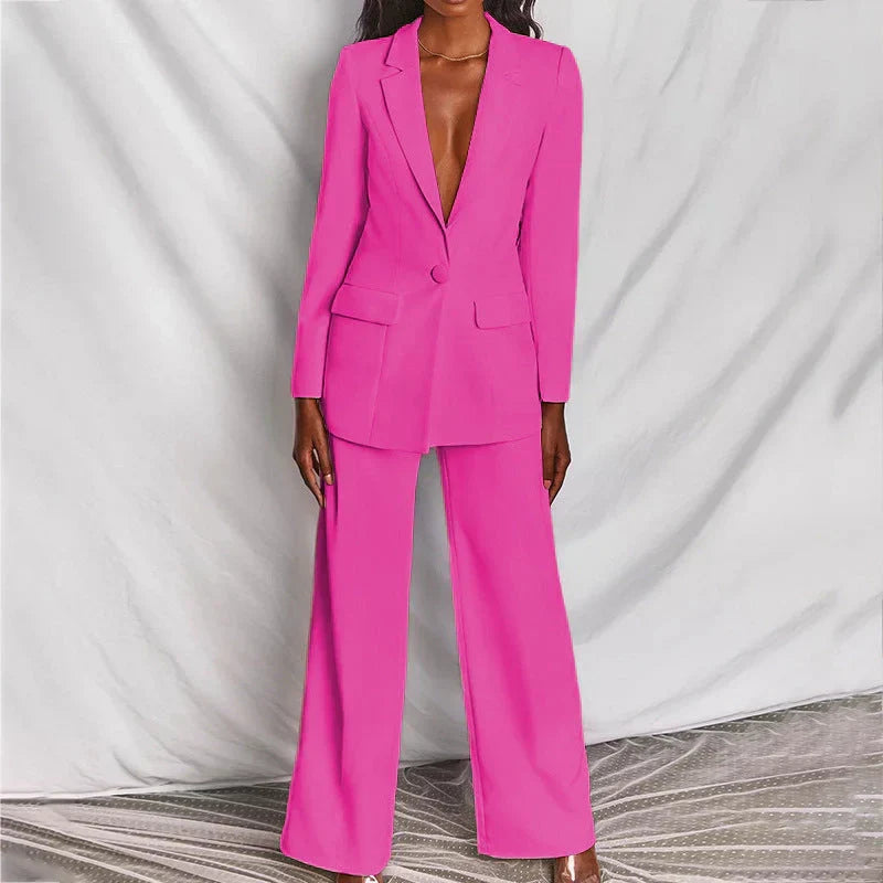 Women's formal wear: a chic blazer and matching high-waisted pants. This elegant suit defines modern professional style.