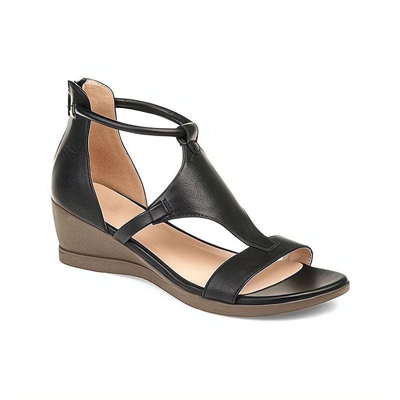 Women's summer flat walking sandals. Chic, comfortable, and versatile slip-on design for everyday wear & long strolls.