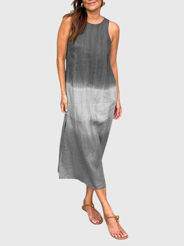 Flowy summer dress for women with a beautiful print. This comfortable and elegant dress is perfect for sunny days.