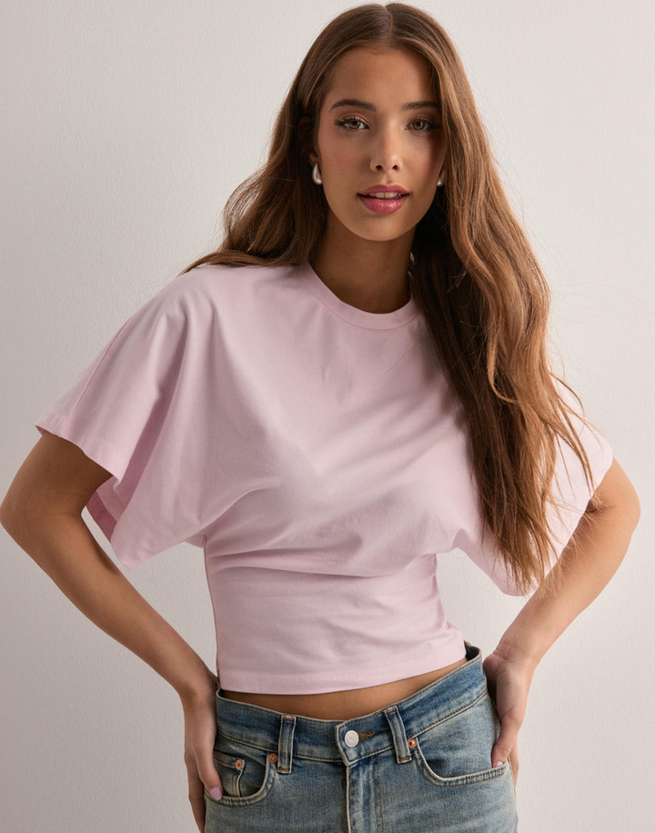 Stylish women's wide sleeve t-shirt, a comfortable and chic everyday top for casual fashion.