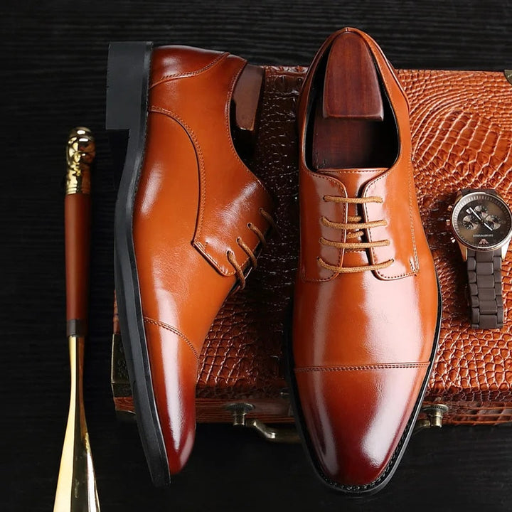 Versatile brown leather men's Oxford shoes. Comfortable, smart casual or formal footwear for the modern gentleman.