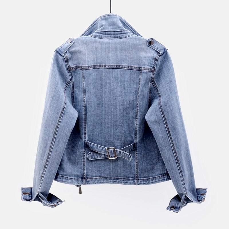 Stylish women's blue denim jacket with classic buttons. Casual everyday outerwear, a versatile fashion staple.