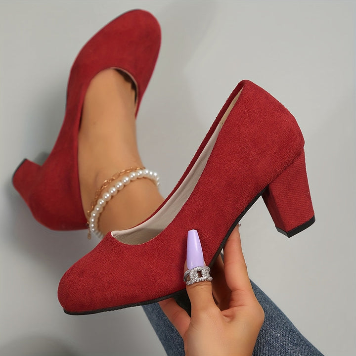 Women's elegant orthopedic pumps, designed for comfort & style, with cushioned insole and stable heel.