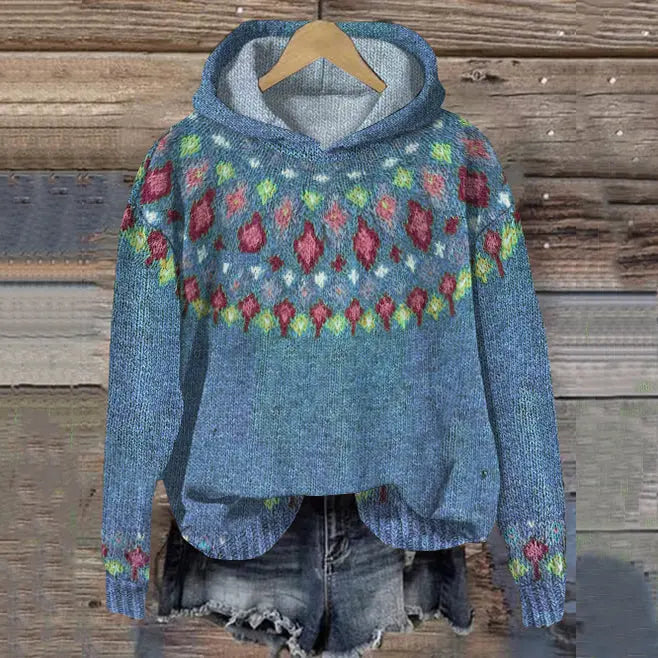 Comfortable women's winter hoodie featuring a stylish Nordic design, great for cozy warmth and casual cold-weather outfits.