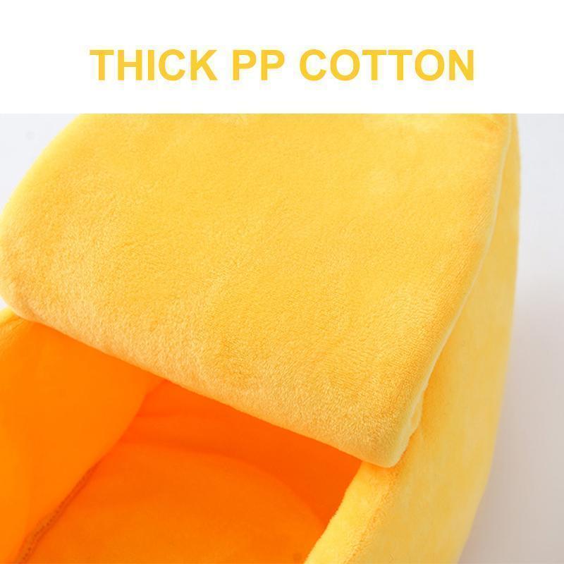 Comfortable banana pet bed, a cozy haven for small cats and dogs
