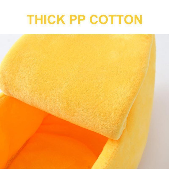 Comfortable banana pet bed, a cozy haven for small cats and dogs