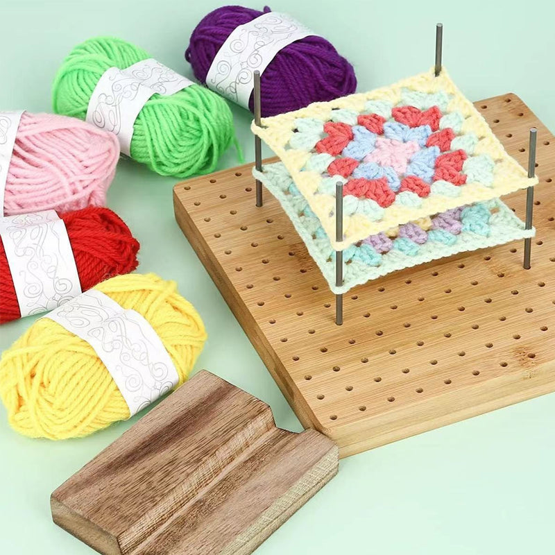 Ergonomic knitting hook gauge card set included with a high-quality bamboo blocking board