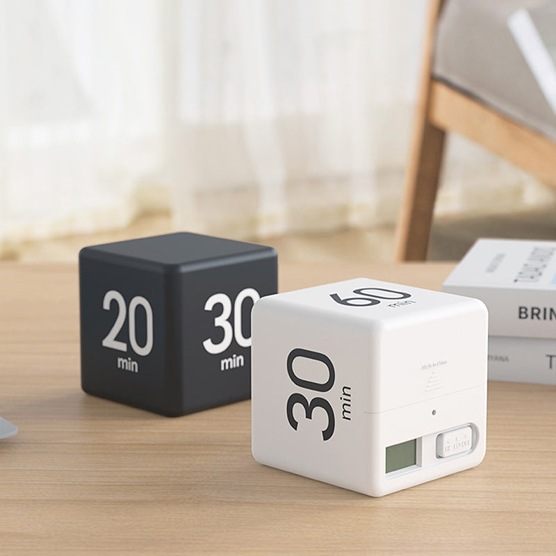 Digital kitchen timer, cube shape, easy to use for cooking and baking accuracy