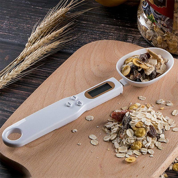 Compact digital measuring spoon, a convenient food scale and cooking aid for home chefs