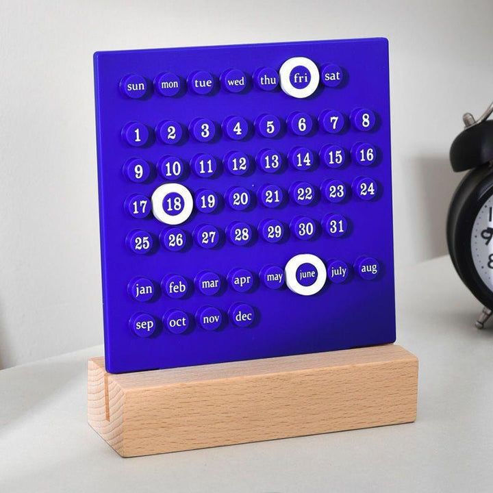 Hand-on craft project: Unisex perpetual desk calendar made from a DIY kit