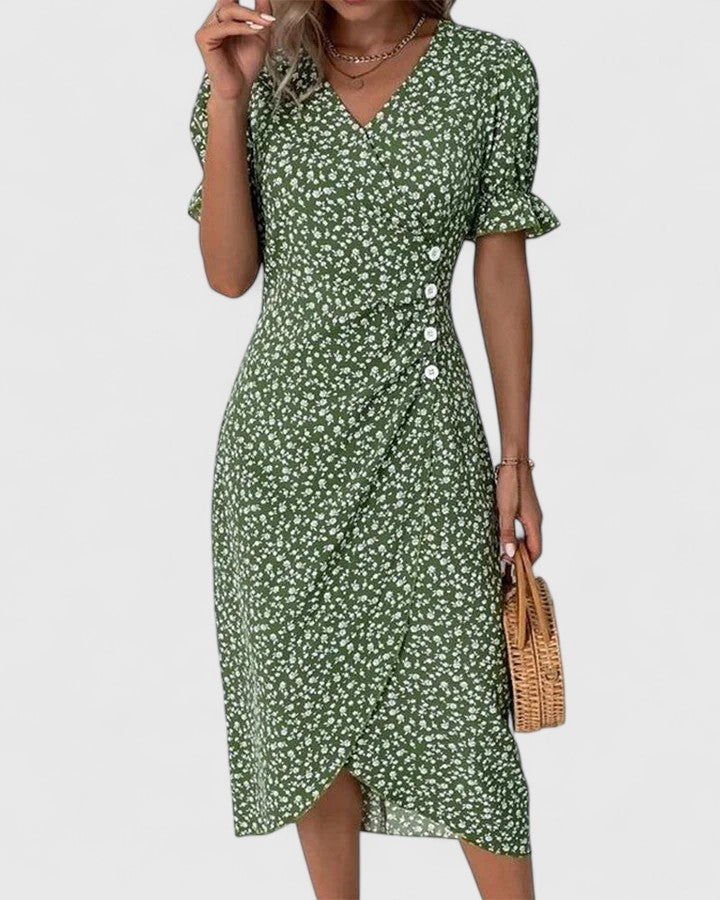 Effortless Women's Summer Maxi Dress, comfortable and flowy for chic daily wear.