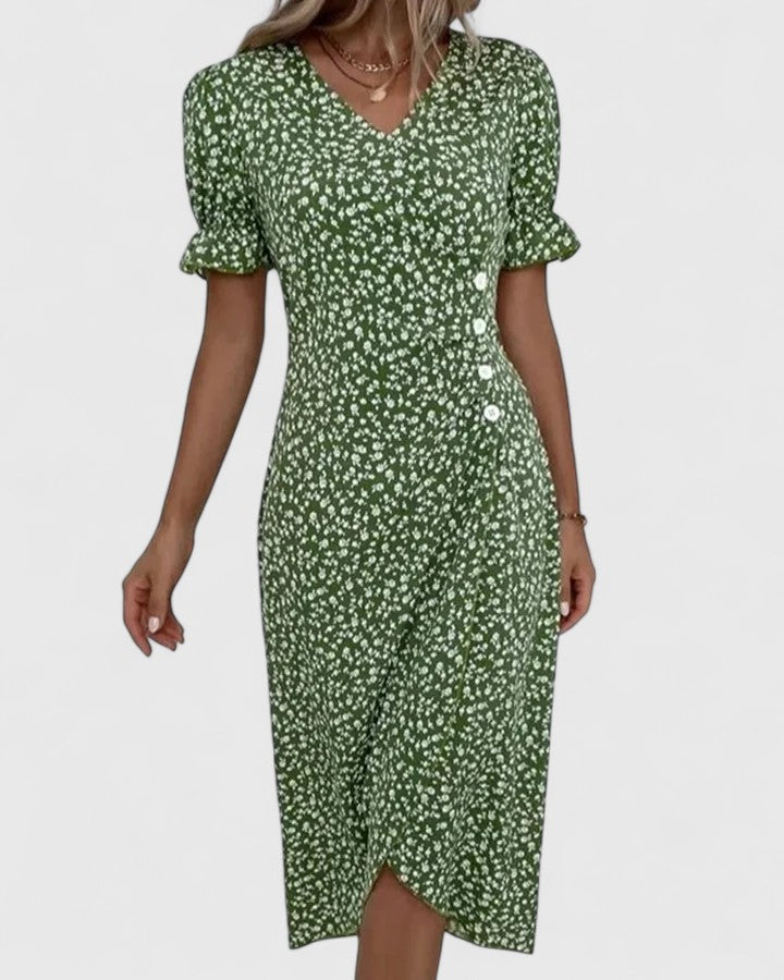Comfortable Women's Maxi Dress, perfect for versatile summer & spring fashion.