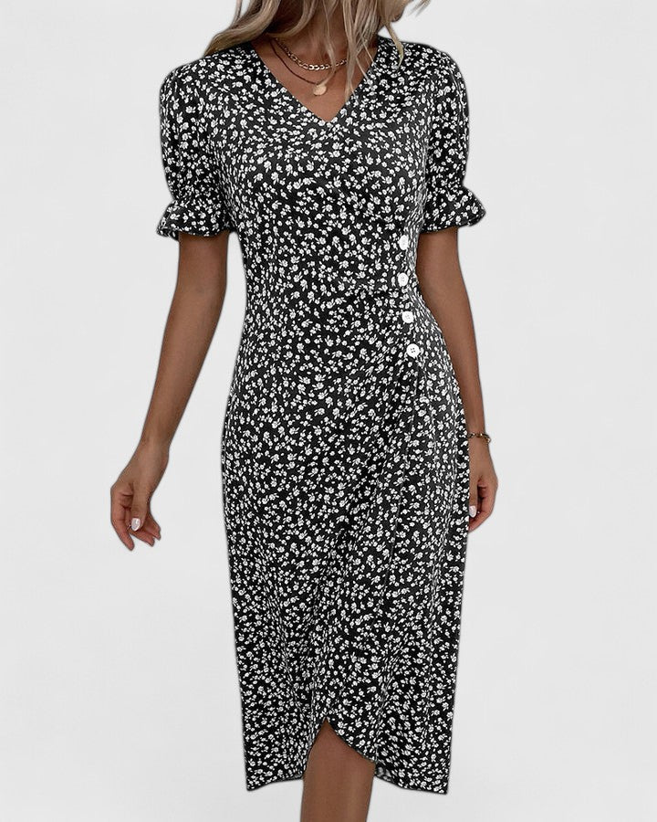Beautiful flowy Women's Summer Maxi Dress, perfect for casual or chic daily wear.