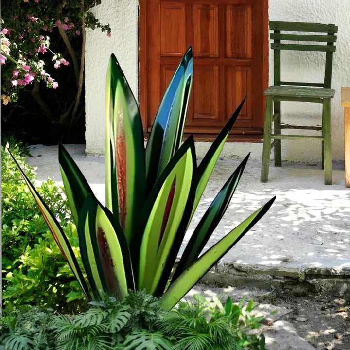 Weather-resistant metal agave outdoor sculpture, long-lasting garden art & patio decor. TavvitaImp008.