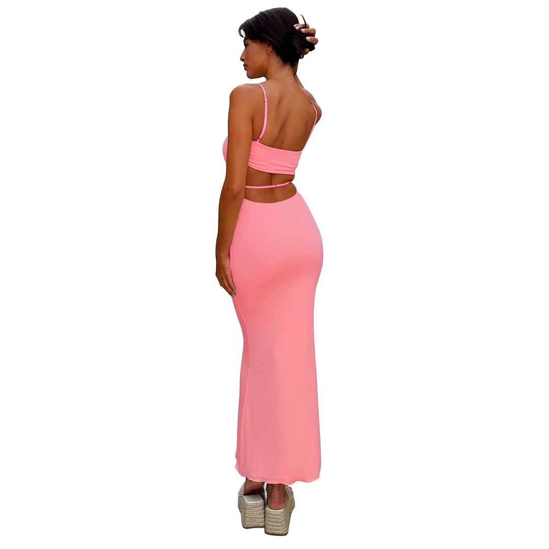 Stunning women's backless bandeau maxi gown, an elegant choice for any party.