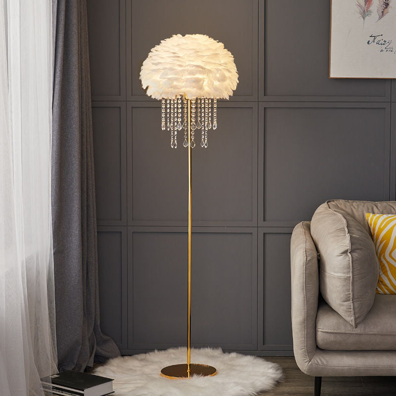 Luxurious feather & crystal floor lamp, bringing elegant Nordic charm to modern home decor.