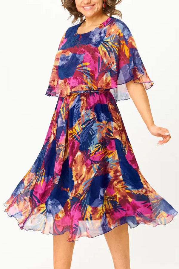 Versatile women's midi dress with an effortless flowing style. Perfect for casual wear or elegant occasions.