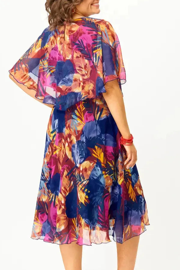 Comfortable women's elegant midi dress in a flowing silhouette, offering day-to-night versatility and style.