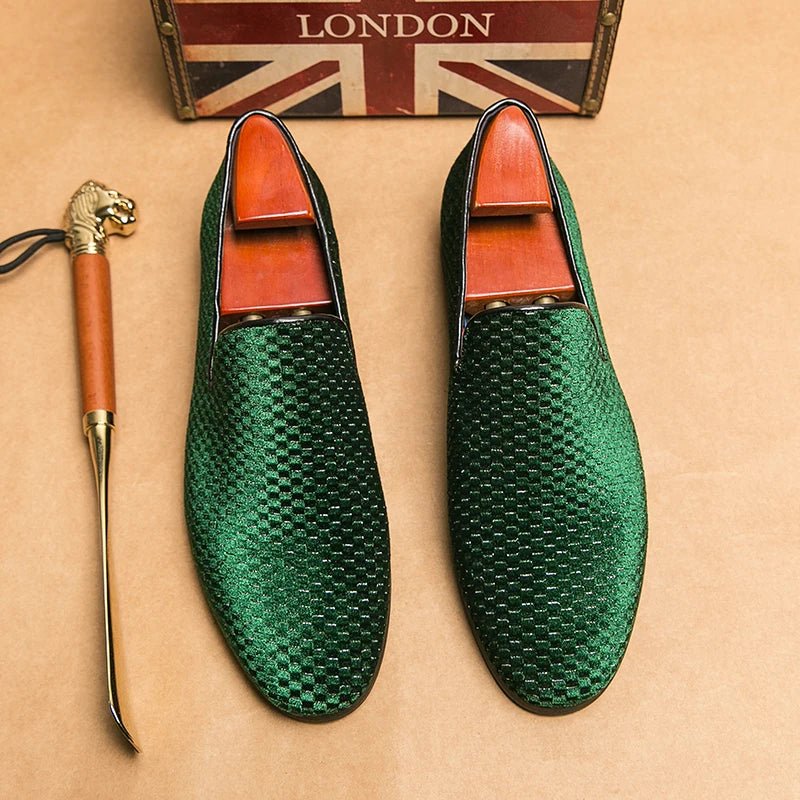 Stylish men's slip-on loafers, ideal for business wear, formal events, or smart casual fashion. Elegant Italian design.