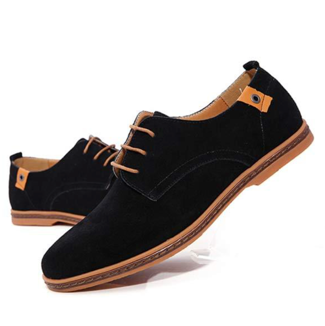 Stylish men's lace-up Derby dress shoes, designed for a sophisticated and modern look. High-quality footwear.