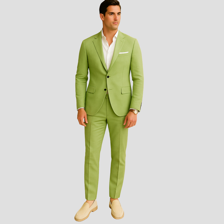Sophisticated men's summer two-piece suit, tailored for comfort in warm weather. Ideal for formal or smart casual fashion.