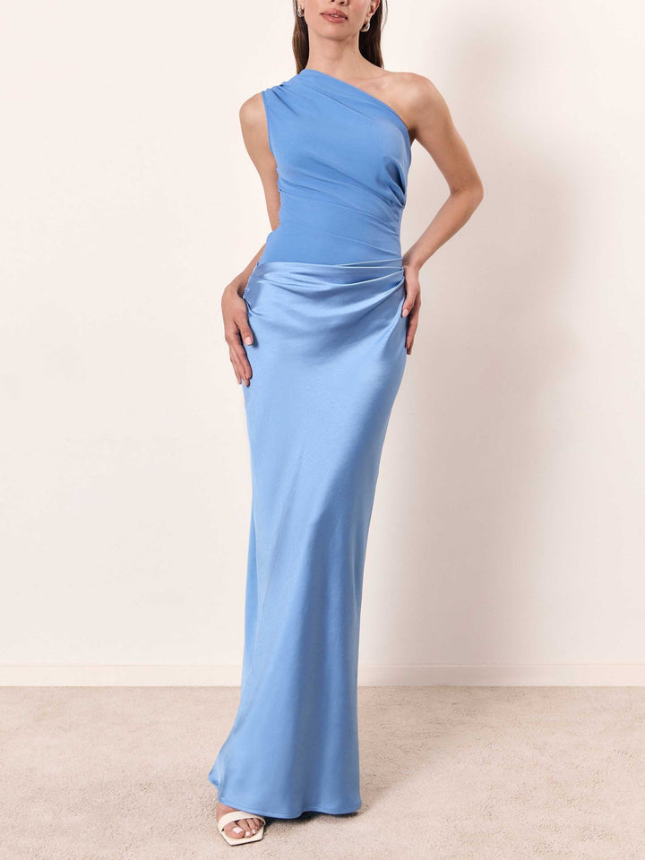 Chic women's long pleated one-shoulder dress with elegant design for parties & special occasions.