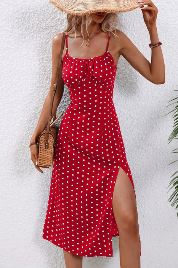 Elegant women's pleated halter midi dress. Halter neck, flowy design for summer vacation & events.