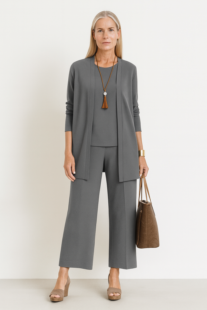 Elegant women's 3-piece versatile outfit set for business casual fashion & comfortable seasonal wear.