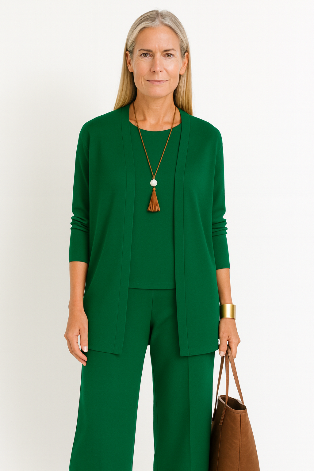 Women's 3-piece versatile outfit set. Elegant, comfortable & stylish for business casual fashion movement.