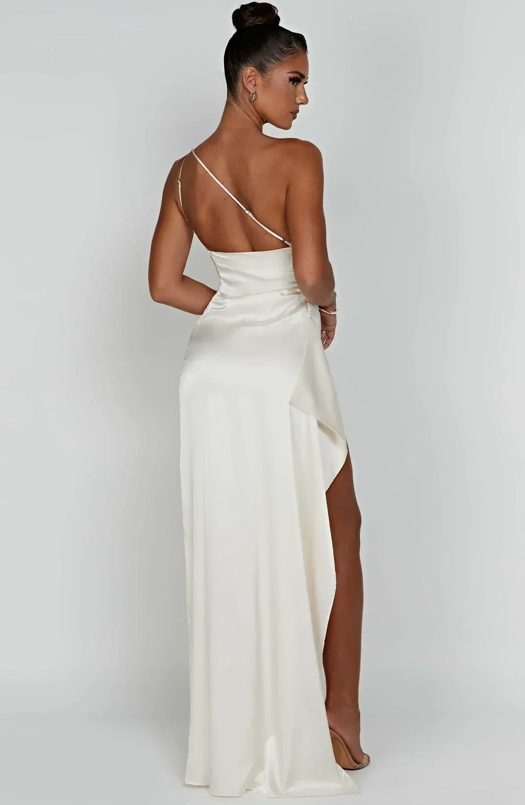Women's purple one-shoulder maxi dress, a vibrant and formal party attire