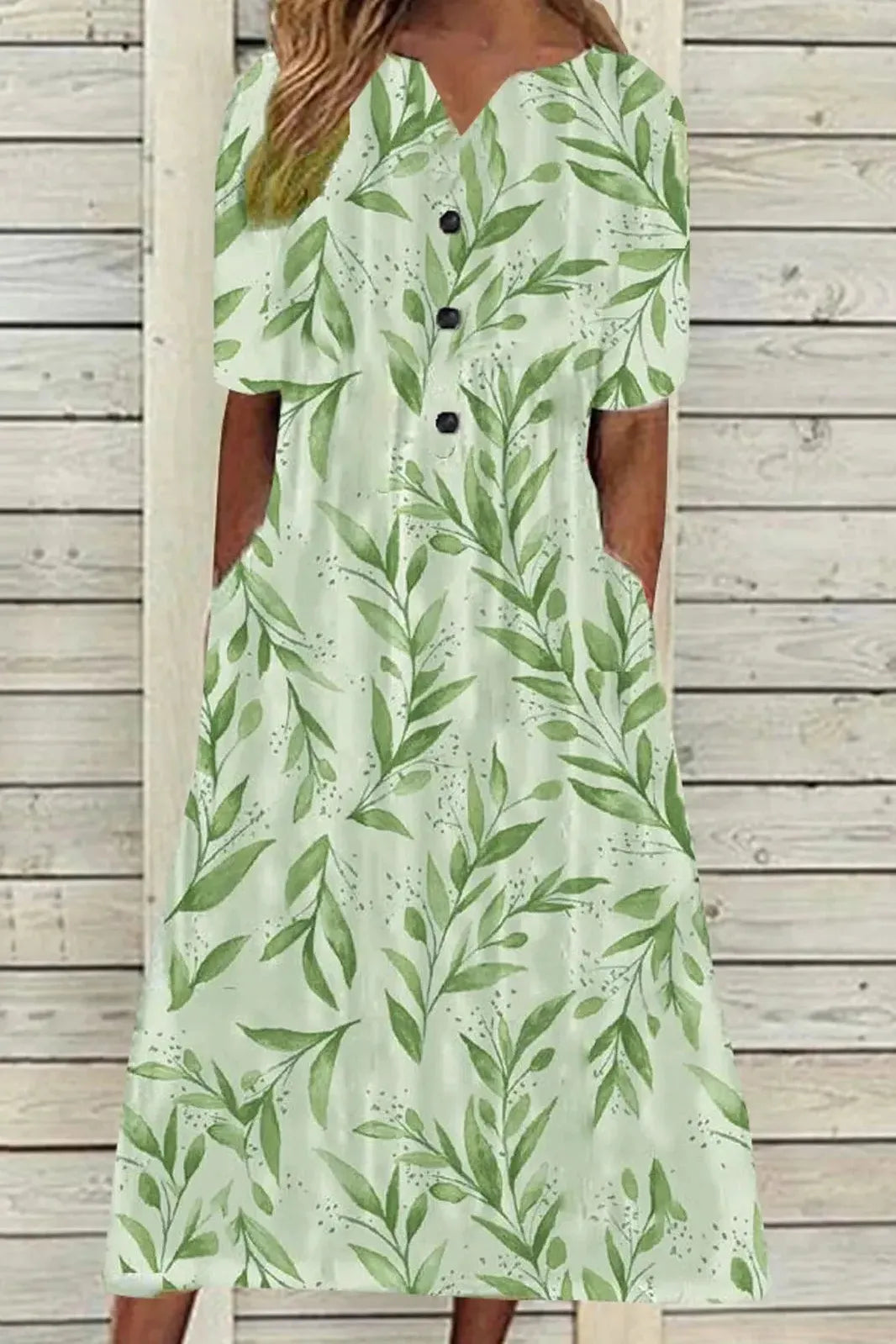 Chic women's midi dress with a belt, an elegant and versatile option for special occasions.