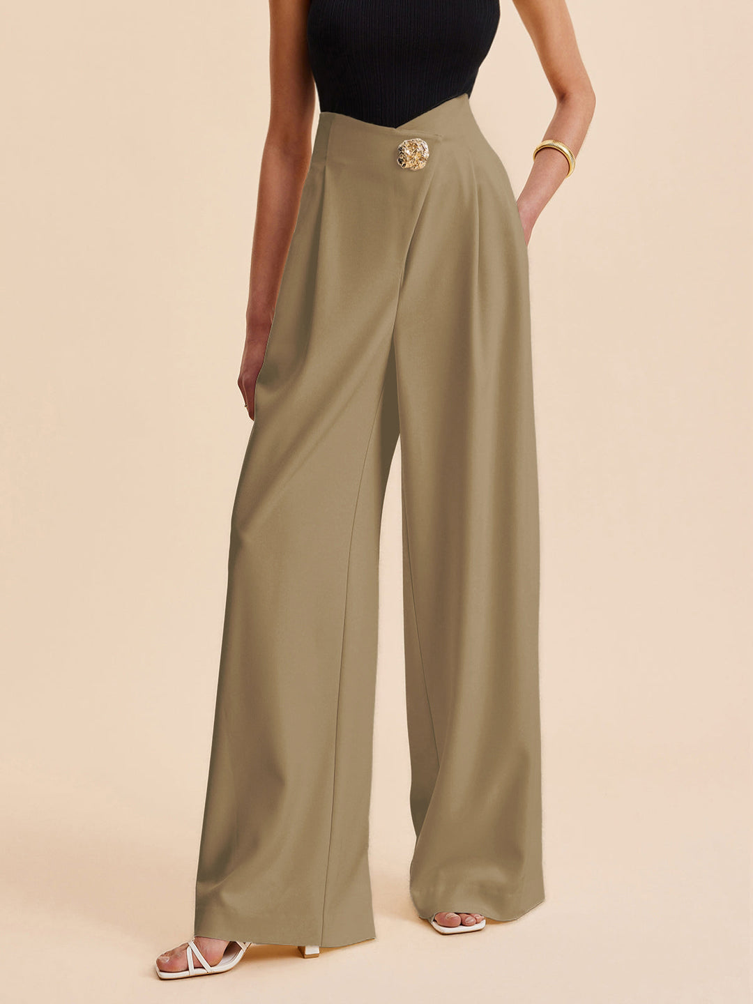 Embellished women's high-waist wide-leg long pants, offering an elegant & sophisticated silhouette. Ideal for stylish wear.