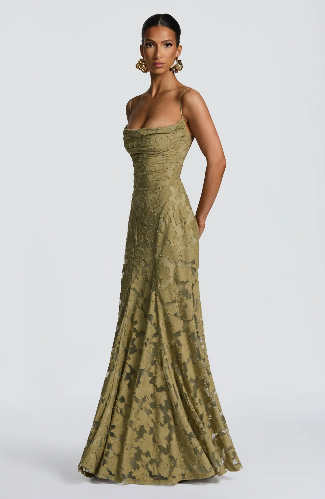 Formal floral jacquard maxi dress for women, suitable for elegant evening wear.