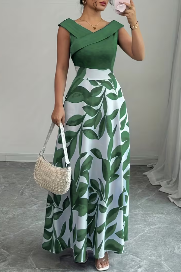 Stylish women's A-line maxi dress in floral print with V-neck and pockets, suitable for casual or evening wear.