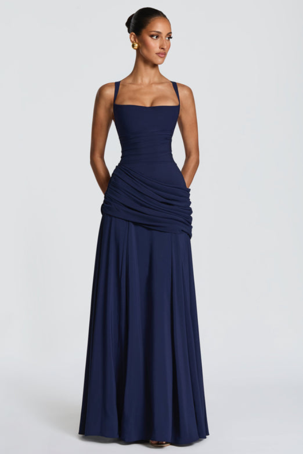 Comfortable flowy maxi dress for women, ideal as a summer dress, vacation outfit, or formal evening wear.