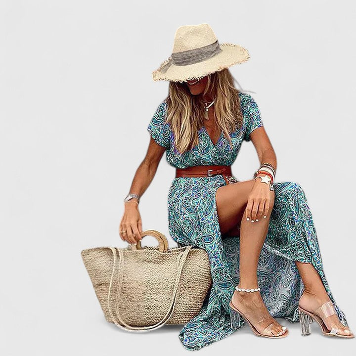 Women's elegant flowy long maxi dress. Comfortable summer style with a flattering fit for any occasion.