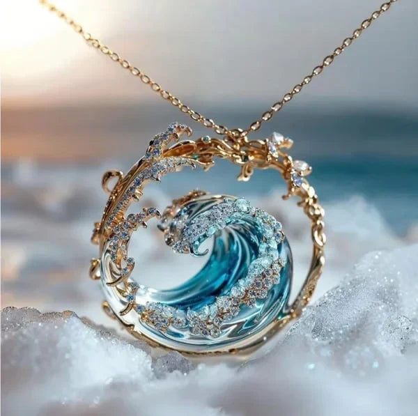 Elegant women's gold necklace, a timeless and versatile fashion accessory for everyday wear or special occasions. Perfect gift.