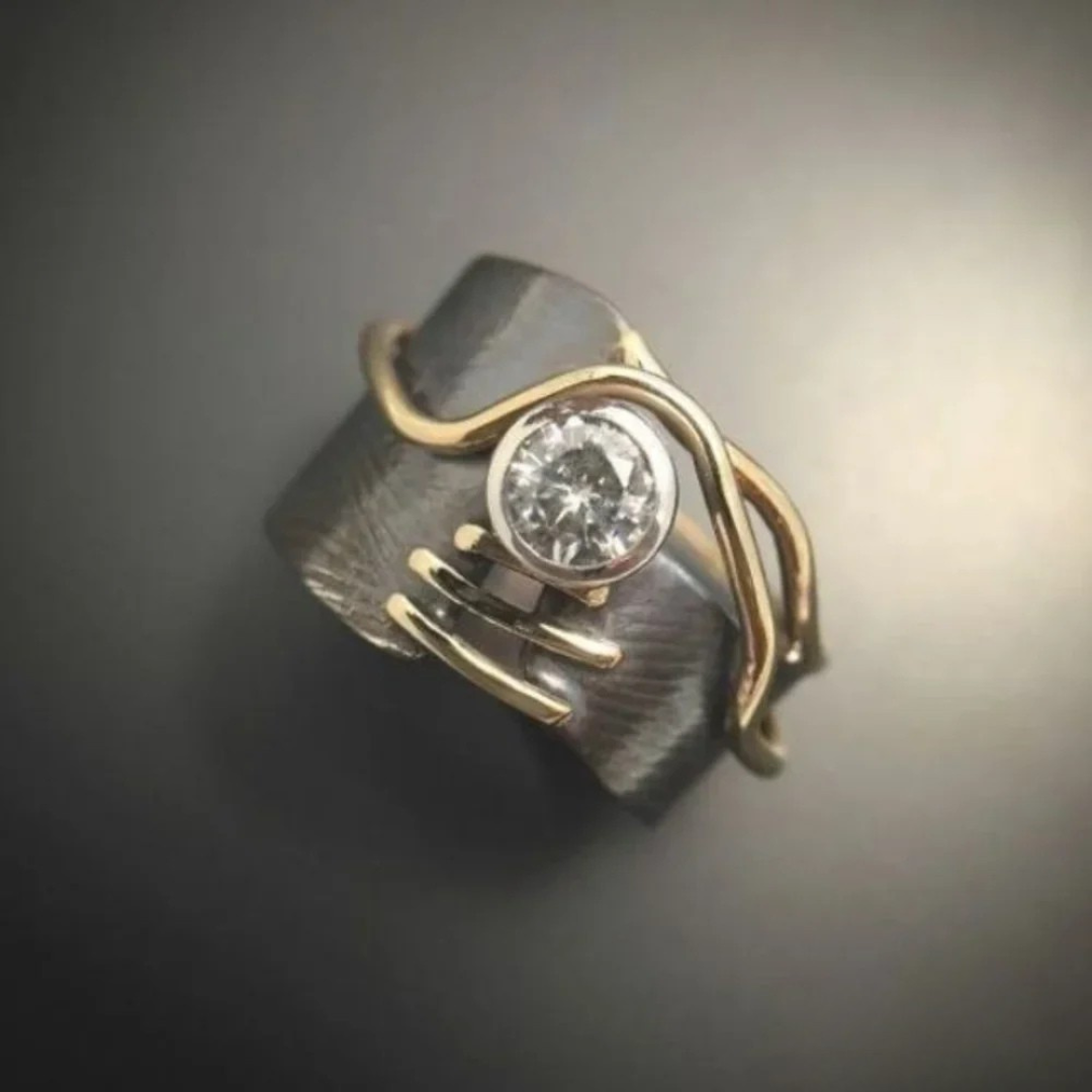Elegant women's gold vintage style statement ring, a fashionable accessory perfect for parties or a unique gift.