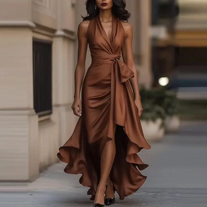 Women's elegant halter maxi dress, perfect for a formal event. Long party dress, ideal for cocktail or evening wear.